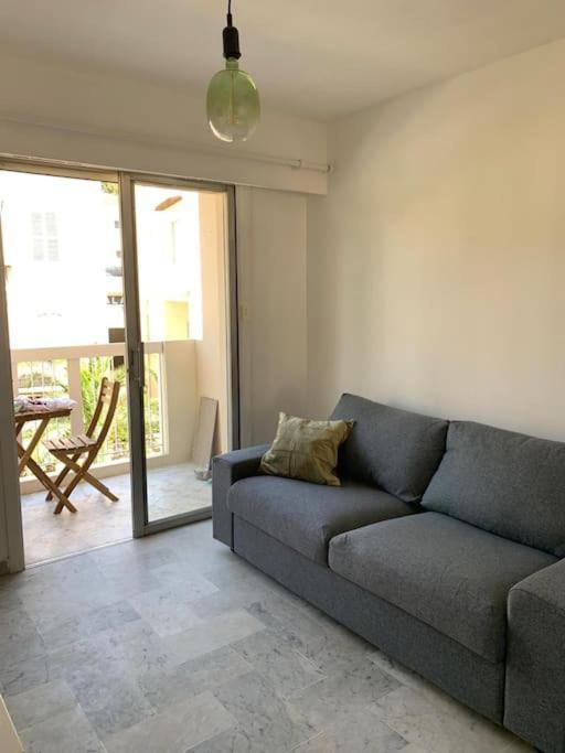 Appartement Lumineux Studio 20Mins A Pieds De La Croisette à Cannes Extérieur photo
